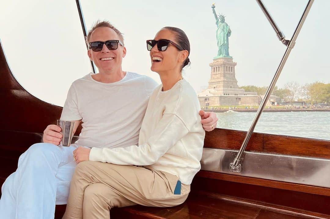 ポール・ベタニーのインスタグラム：「We ♥️ NY.」