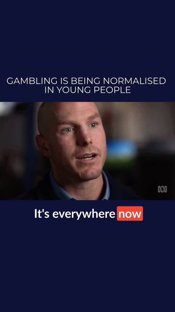 デビッド・ポーコックのインスタグラム：「We’re seeing betting ads everywhere & research shows gambling is being normalised among young people.  Four Corners showed us how it’s infiltrating community sports & how embedded it’s becoming.  We need proper reforms to protect young people.  You can check out the full episode via @abctv.」