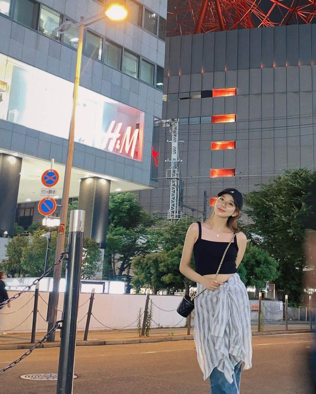 王依君さんのインスタグラム写真 - (王依君Instagram)「🎡大阪の夜景がいいね！！ #大阪観光」6月14日 2時39分 - sandystrawberry_