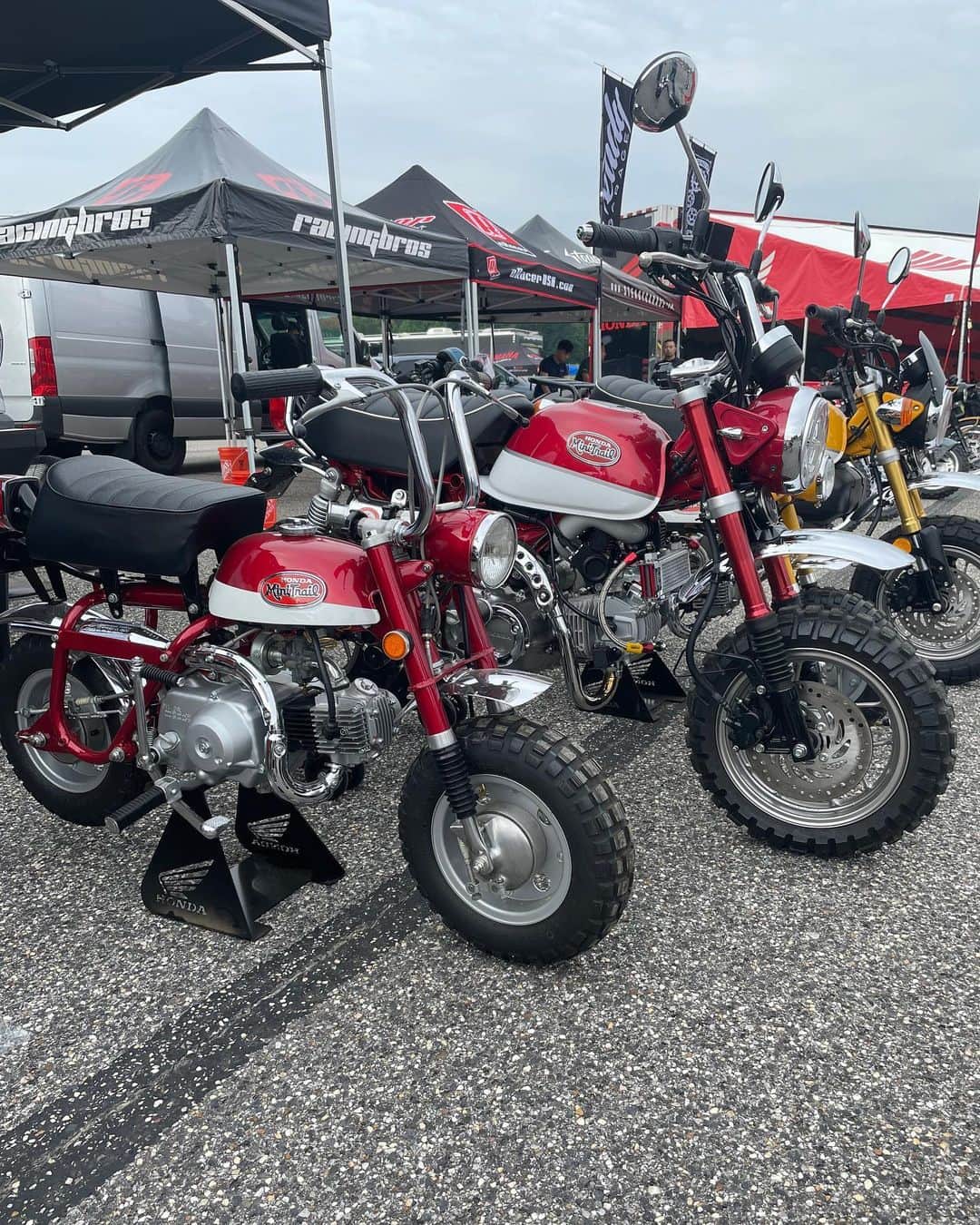 Honda Powersports USさんのインスタグラム写真 - (Honda Powersports USInstagram)「Well, another year of Barber Smallbore is in the books, and it was a great one. The folks at @mnnthbx definitely know how to have a good time. If you were there, comment below with your favorite memory; if not, make plans to hit this miniMOTO mecca in 2024. In the meantime, here are some highlights from this past weekend. #BarberSmallbore #HondaminiMOTO」6月14日 2時41分 - honda_powersports_us