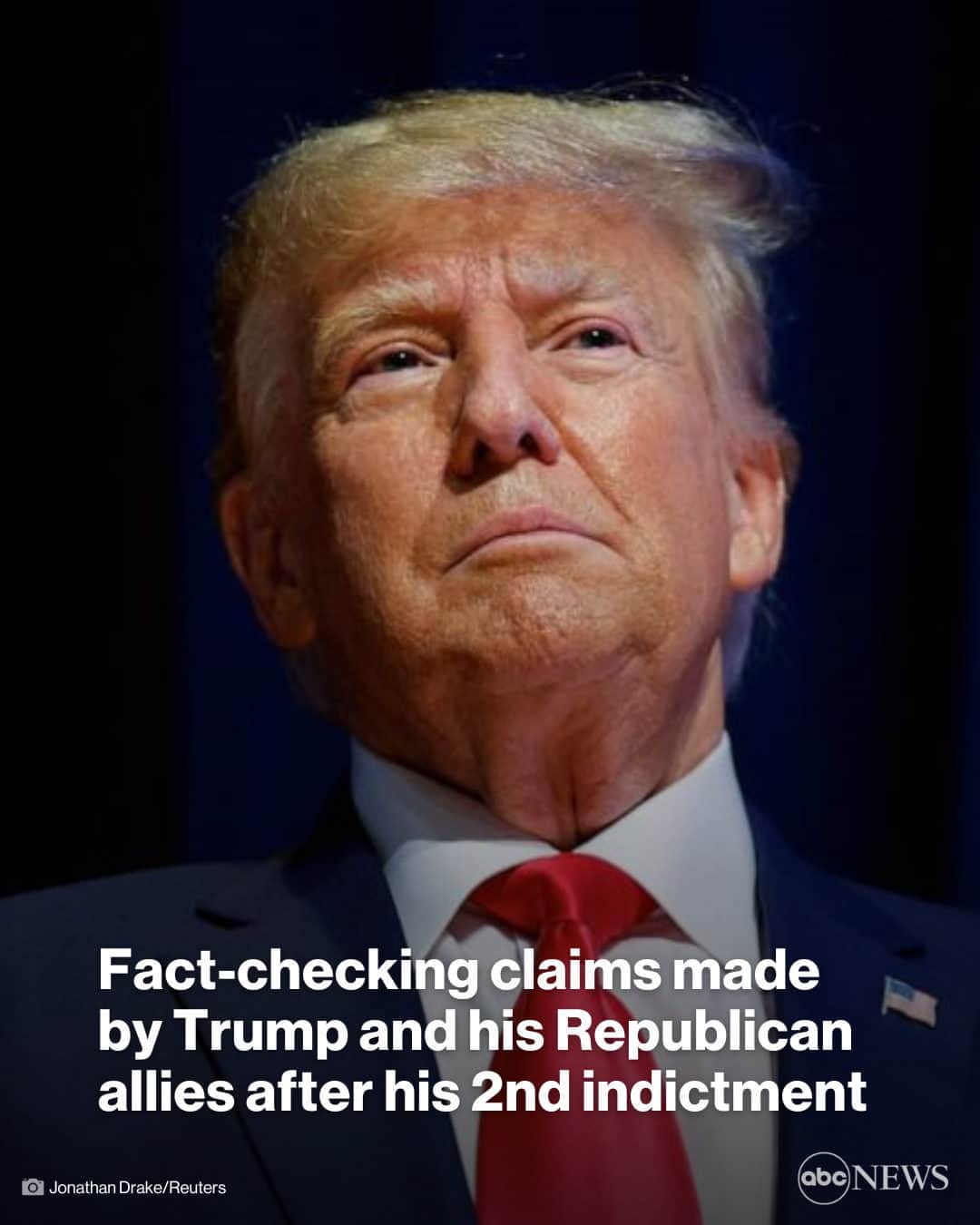 ABC Newsのインスタグラム：「Former Pres. Trump and his Republican allies are minimizing and/or mischaracterizing the charges leveled against him over his alleged mishandling of classified documents.   Go to LINK IN BIO for a fact-check of some of the claims.」