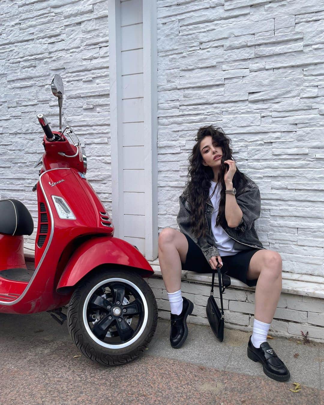 Ozge Gurelのインスタグラム：「Çünkü seçemedim 💆🏻‍♀️ siz devam edin 😂」