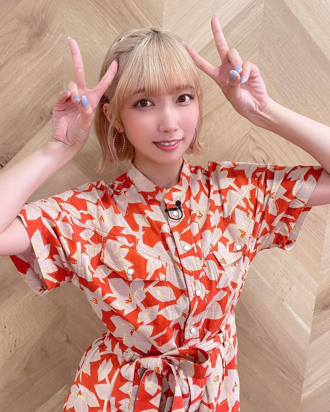 霜月めあのインスタグラム：「めあには珍しい感じの衣装🫶 夏っぽくて好きでした🤭 . . . .  #霜月めあ #めあめあ #model #sexy #selfie #animegirl #셀카 #셀스타그램 #패션스타그램 #데일리 #asiangirl #cosplay #좋아　 #follow #like #tokyo #ootd #自撮り界隈 #自撮り女子 #sexybody #love #맞팔 #tagsforlikes #japanesegirl #女孩 #发#爱 #instadaily #グラビア #日系穿搭」