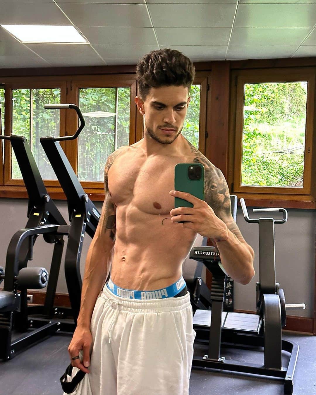 マルク・バルトラさんのインスタグラム写真 - (マルク・バルトラInstagram)「June 👊🏼🏋🏻‍♂️💍🎢🎠」6月14日 3時50分 - marcbartra