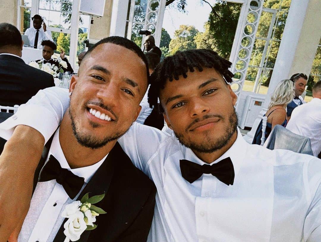 タイローン・ミングスのインスタグラム：「🖤」