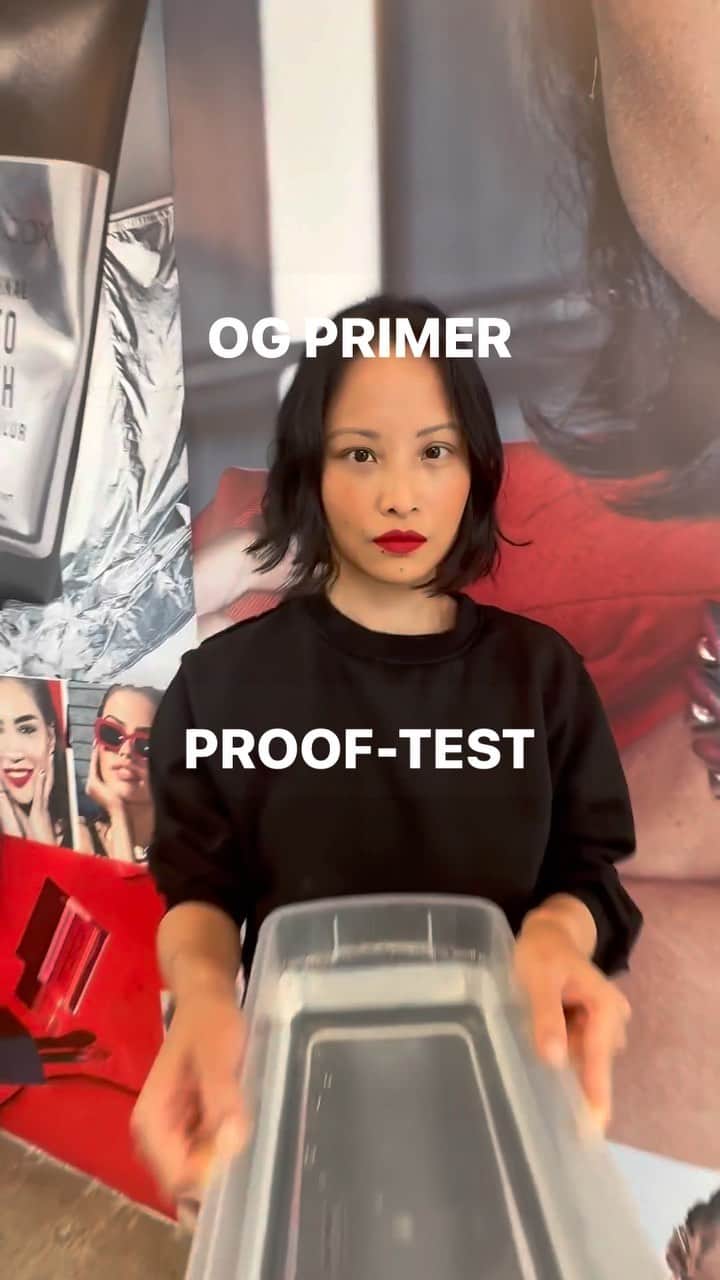Smashboxのインスタグラム：「We think it’s weird that all makeup doesn’t stay put this well 🫶  Shop Smooth + Blur primer, Halo tinted moisturizer, alcohol-free setting spray, and 8-hour matte liquid lipstick at @ultabeauty and snag $15 off $50+ | Link in bio #UltaBeauty」