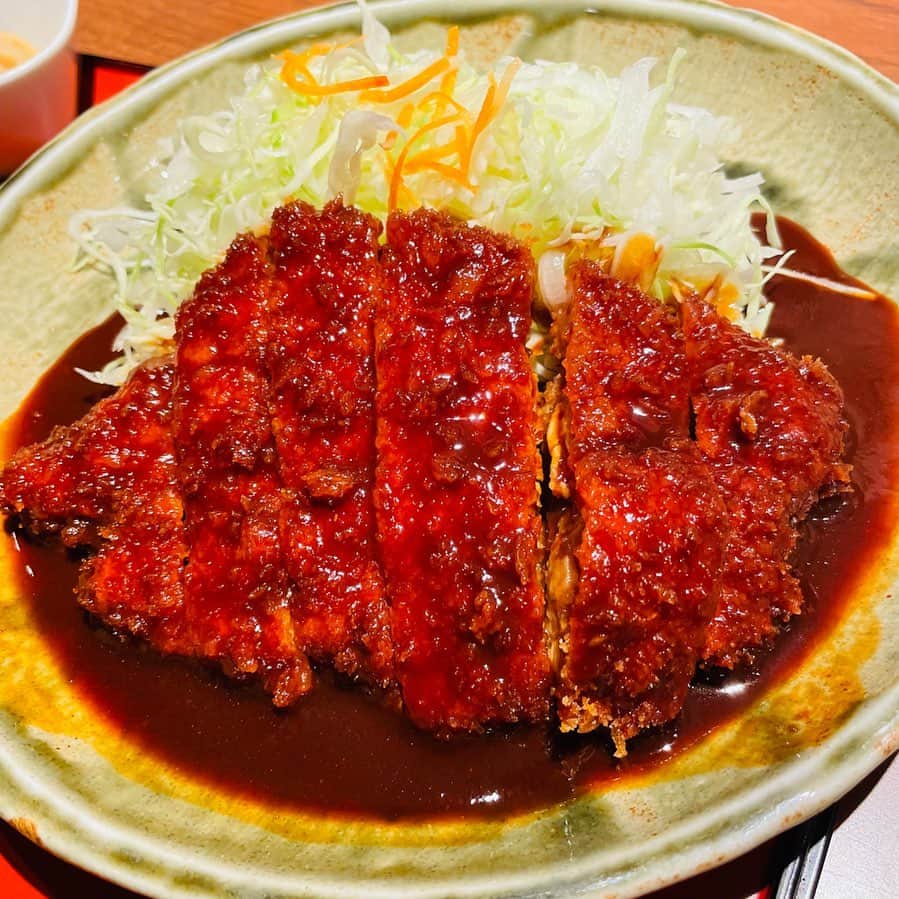 パーマ大佐のグルメインスタ