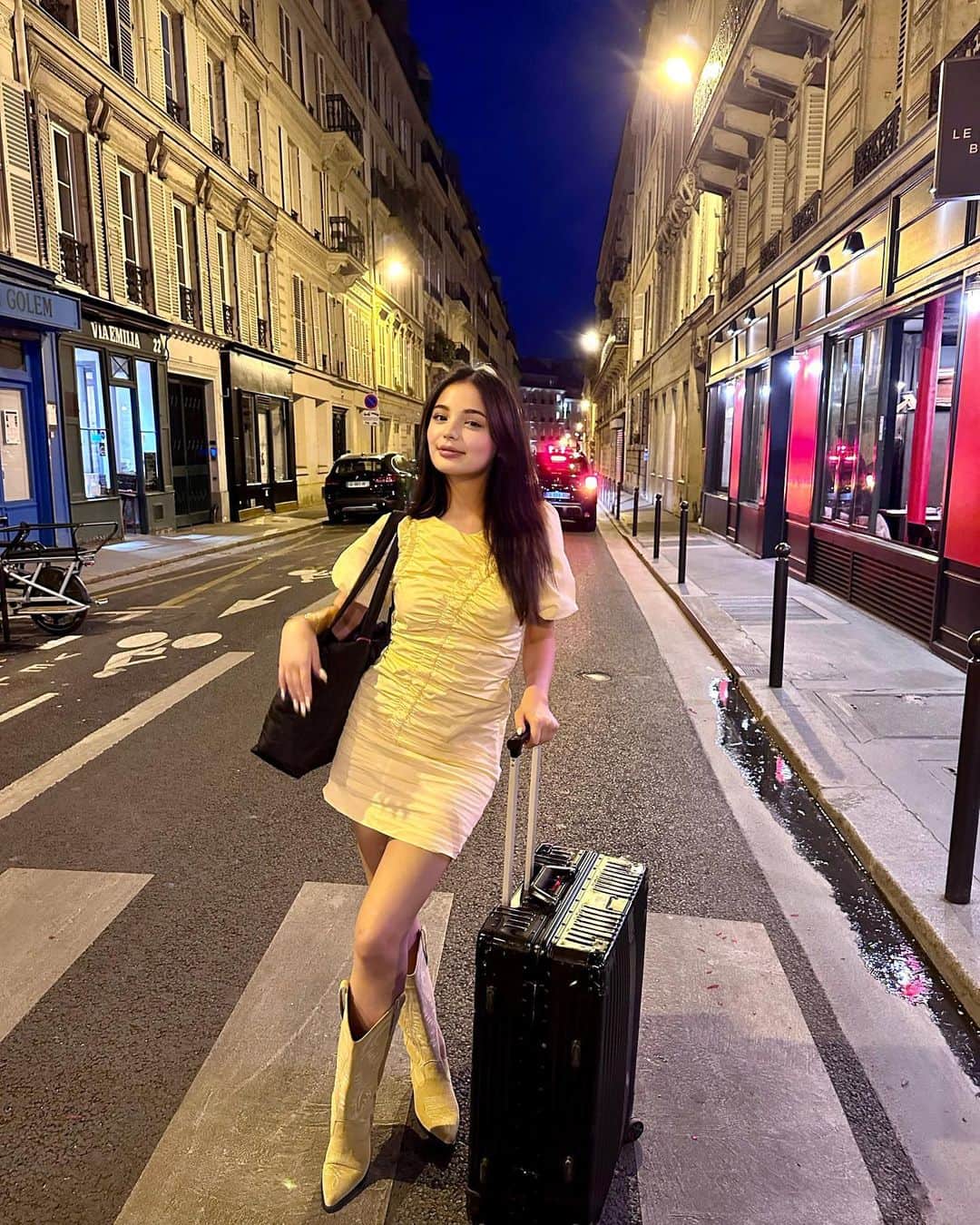 太陽奈さんのインスタグラム写真 - (太陽奈Instagram)「Lana in Paris」6月14日 7時28分 - _taiyona