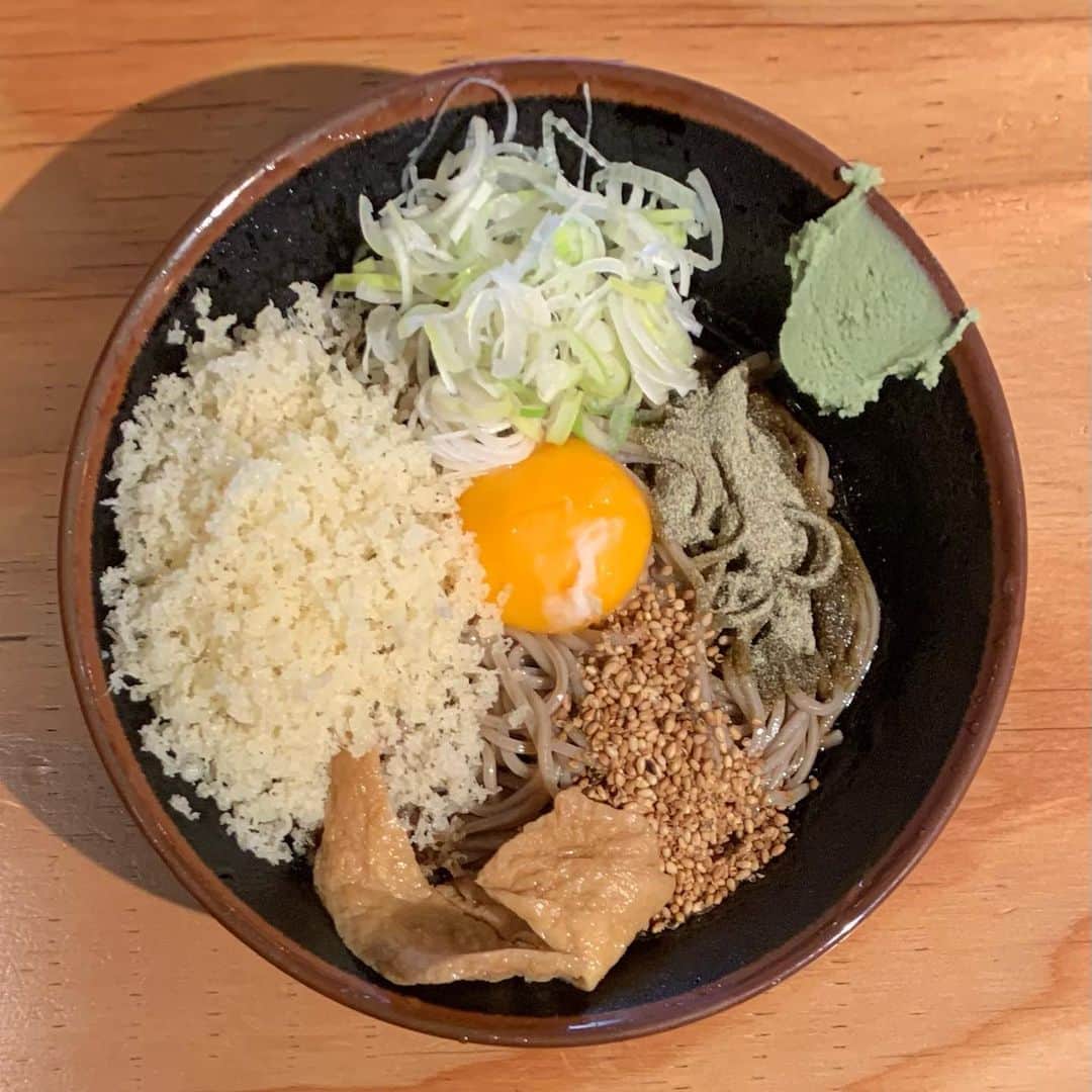のインスタグラム：「ここ2週間の出勤前ランチ😊🍜  #冷やしたぬきそば #ひやてんlabo #中目黒 #麺活」