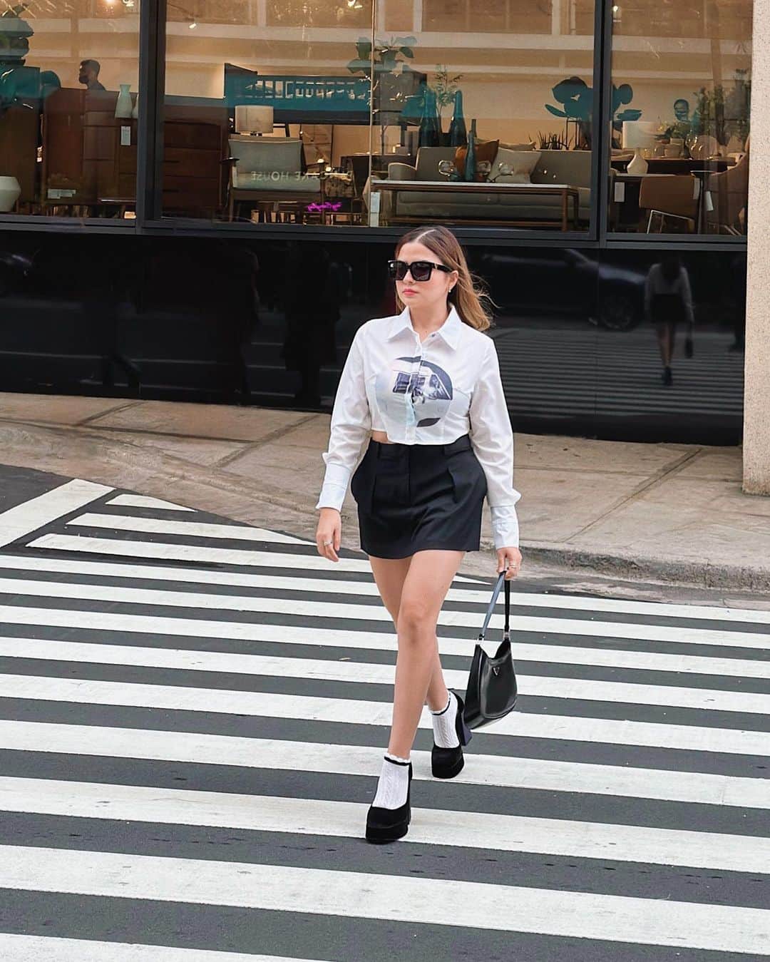 Alexa Ilacadのインスタグラム：「Fit check 🤍  @visionexpressph @erin.com.ph」