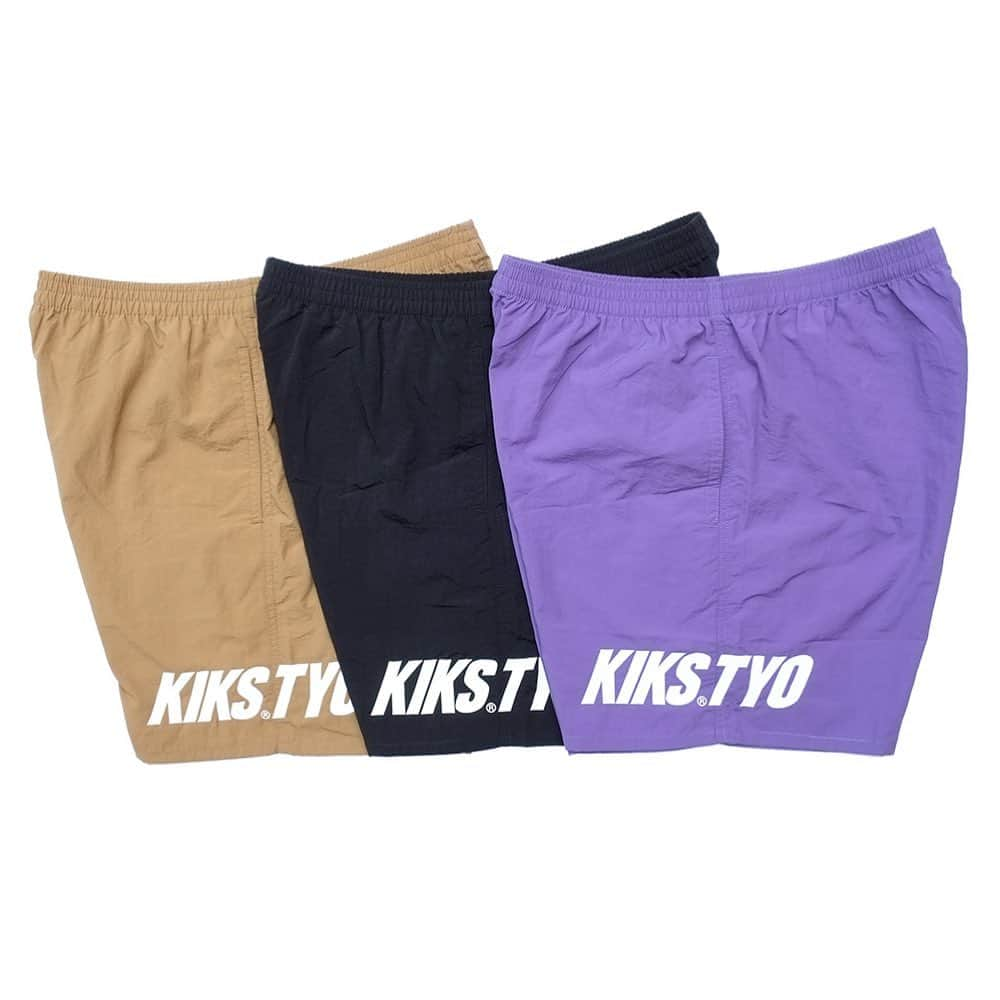 KIKSTYOさんのインスタグラム写真 - (KIKSTYOInstagram)「. "NYLON LOGO SHORTS" タウンユースだけでなく、水辺でのアクティビティにも使える撥水性のあるナイロン生地を使用したイージーショーツ。  サイドにまたがるようにCLASSIC LOGOがプリントされている。  注）お電話でのご注文、お問い合わせはKIKSTYO HEAD SHOP03-5766-6482までお願い致します。多少のお時間差にて欠品になることもございます。予めご了承頂ますようお願い致します。 .  "NYLON LOGO SHORTS" available now at kikstyo.com (Japan) kikstyoshop.com (International) and the the KIKSTYO HEAD SHOP in Shibuya. . #kikstyo #nylonshorts #sneakerhead」6月14日 18時34分 - kikstyo