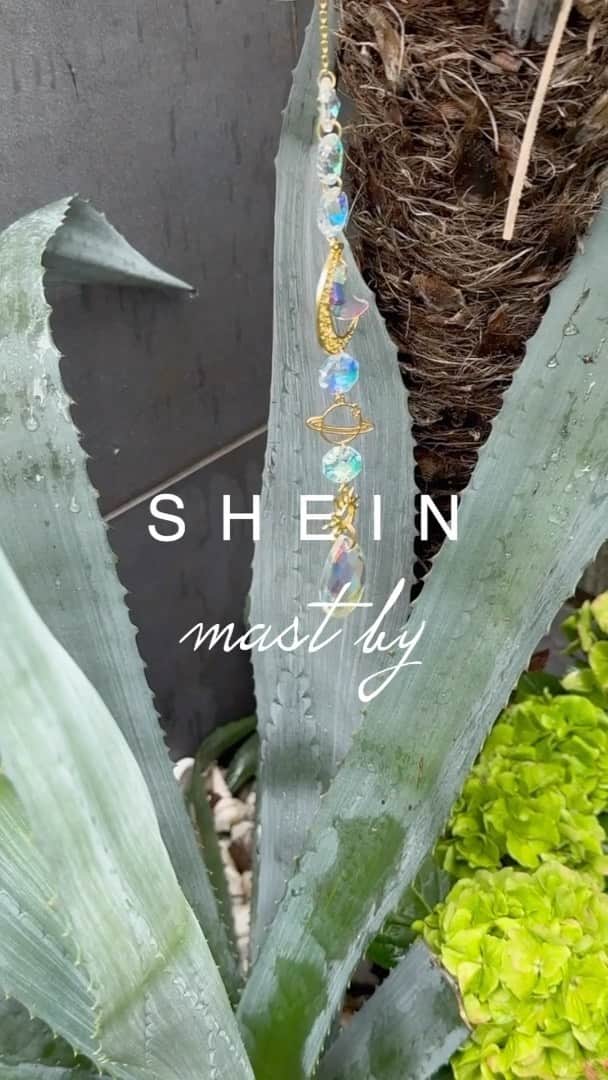 橋本奈実のインスタグラム：「【SHEINで絶対買うべき3選】 インテリア植物編🌿ありそうでなかった‼️✨ * #シーイン購入品 #シーイン #shein #プチプラ」