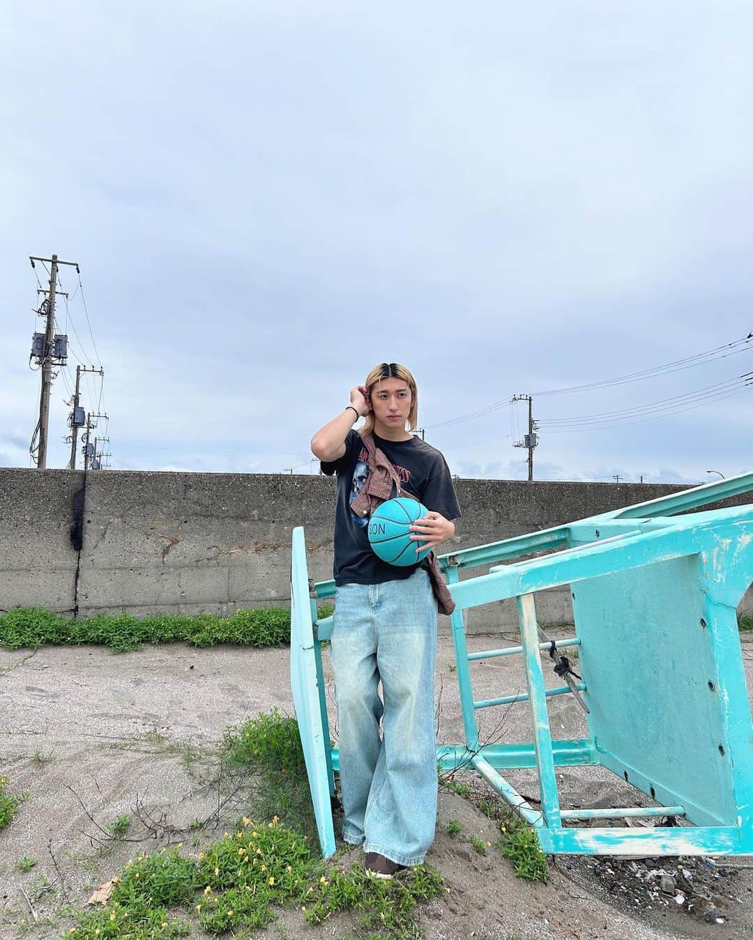 ともやんのインスタグラム：「今日ギリ雨降らんでよかった。🏀🎥」
