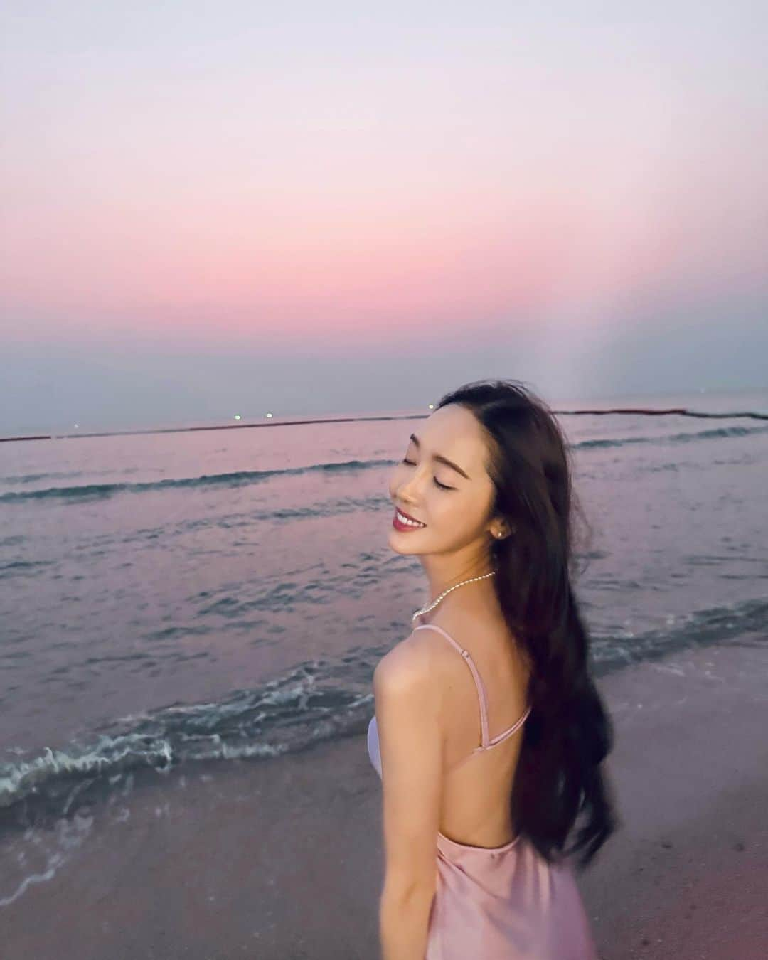 ジェシカ さんのインスタグラム写真 - (ジェシカ Instagram)「Rainbow Sherbet Sky🌈🫧🩷🧜🏻‍♀️🌊✨」6月14日 19時04分 - jessica.syj