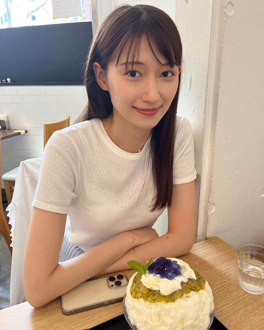 大野いとのインスタグラム：「念願のサカノウエカフェに行ってきました🍧 とっっても美味しくて、また行きたいな🤤✨ #サカノウエカフェ」