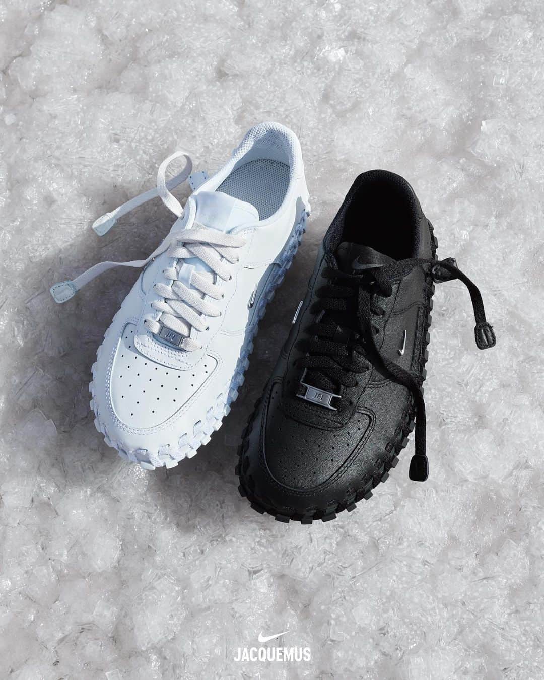 I.T IS INSPIRATIONのインスタグラム：「GIVEAWAY  Get a chance to win a pair of Nike x Jacquemus J Force 1  Step to enter NOW: 1. Follow @ithk 2. Sign up as an I.T Clan member on ITeSHOP (https://hk.iteshop.com) 3. Share this post to your IG Story with comment: Your favorite design on J Force 1, and tag @ithk 4. Make sure your IG account is set to public so we can verify your enter  Giveaway will end on June 15th (6PM HKT).  4 winners will be selected and announced.  Giveaway is only limited to residents of Hong Kong and winners must redeem the shoes at I.T Hysan One Store. Good luck!  *I.T GROUP RESERVES THE FINAL RIGHTS IN CASE OF DISPUTES.」
