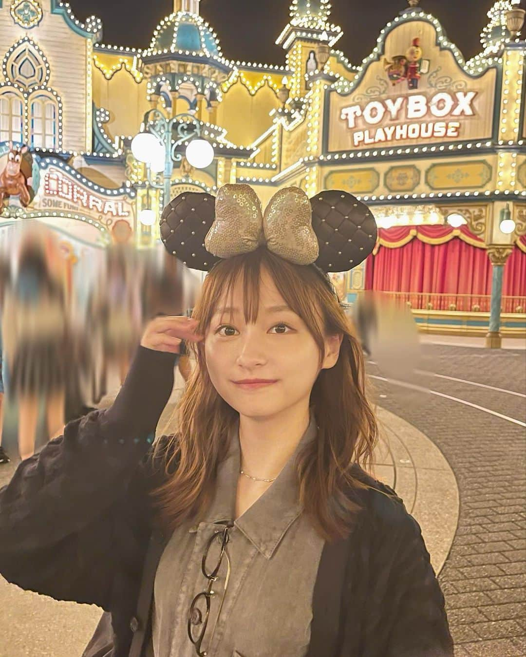 影山優佳のインスタグラム：「尊敬するお友達とリフレッシュタイム☺︎  #disneysea #disney #シリキウトゥンドゥ #日向坂46 #影山優佳 #kagegram」