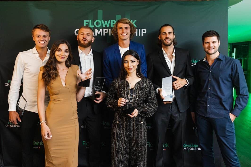 ドミトリ・オフチャロフのインスタグラム：「An amazing trading competition comes to an end. The final event in Zurich was outstanding. Thank you @flowbank for making this possible! I have learned a lot during this journey.  Honestly, it was really fun to share this experience with all the other great athletes.   #FlowBankChampionship #TradeLikeaPRO #FlowBank #Trading」