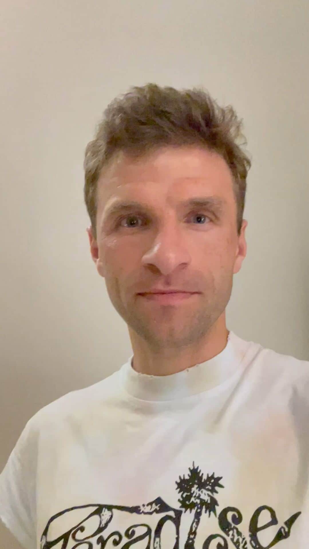 トーマス・ミュラーさんのインスタグラム動画 (トーマス・ミュラーInstagram)「Genau in einem Jahr