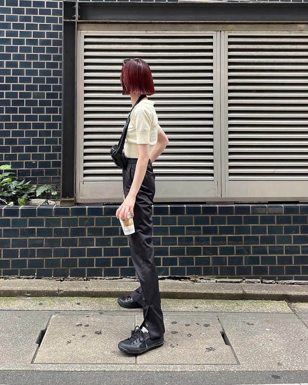 おかもとあきのインスタグラム：「158cmスタバ大好きな岡本あきです🙋‍♀️  #_a_k_i_o_ #unused #nhoolywood」