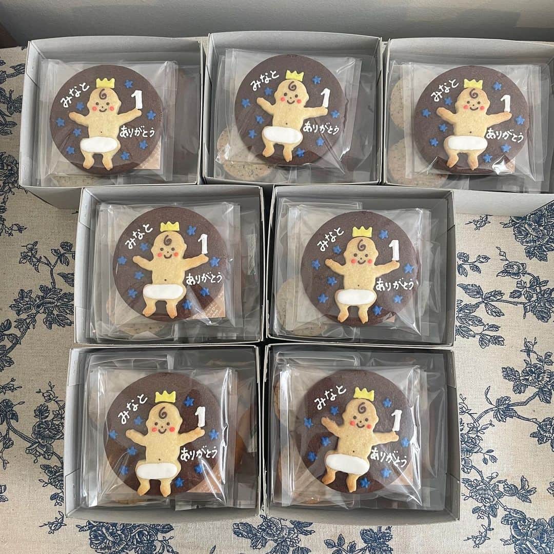 のインスタグラム：「#焼き菓子 #お菓子の詰め合わせ #オーダーお菓子 #お菓子ボックス #記念日のお菓子 #出産内祝い #内祝い #内祝いハイジ #おやつ屋ハイジ #焼き菓子ギフト #お取り寄せスイーツ #出産お祝い #出産ギフト #お誕生日クッキー」