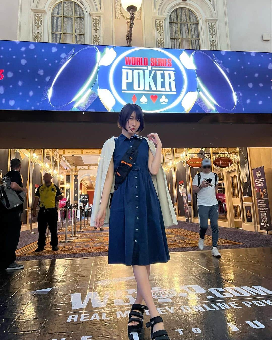 来栖うさこさんのインスタグラム写真 - (来栖うさこInstagram)「. . .  World Series of Poker 2023🇺🇸  念願のWSOP‼️  やっぱりテンション上がる🫨❤️❤️  フォトスポット多いのも嬉しい🫶  #WorldSeriesofPoker #WorldSeriesofPoker2023 #うさことポーカーするか #wsop #ラスベガス #LasVegas #poker #アメリカ #America #japanesegirl #wsop2023 #casino #parislasvegas」6月14日 12時35分 - kurusu_usako