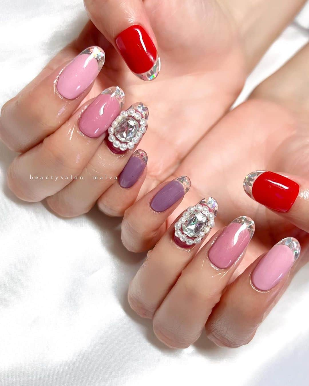 nailsalon malva（ネイルサロンマルヴァ）のインスタグラム