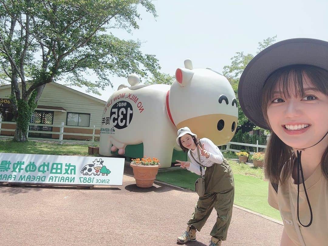 長江里加さんのインスタグラム写真 - (長江里加Instagram)「🏕️② TOMARU & RIKACHIMARU おはようの朝〜☀︎ ラジオ17へんげで発狂してた理由のこれ🥰 ※音が出ます。」6月14日 15時58分 - o_rikachi_o