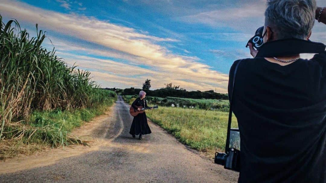 ReoNaのインスタグラム：「書籍“Pilgrim”」
