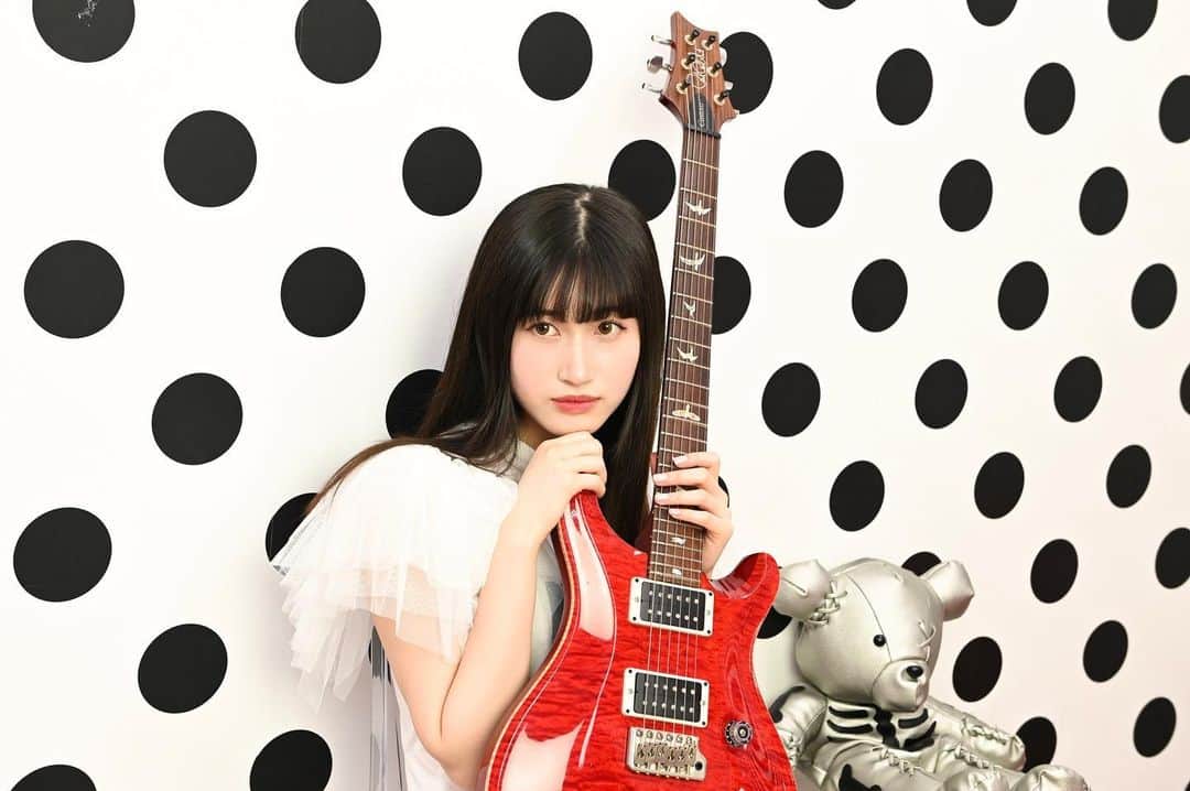 安城夢那のインスタグラム：「7/22（土）私のBIRTHDAYLIVE チケット🎟.·e+販売開始です！  BIRTHDAYのサポート ❍柴田さん ❍李奈さん ❍遊太さん ❍ MiMiさん です！  ❍SpecialSecretBANDは 当日のお楽しみです！  7/22みんな一緒に楽しもうね🥰   #誕生日  #ljk  #女子高生  #guitar」
