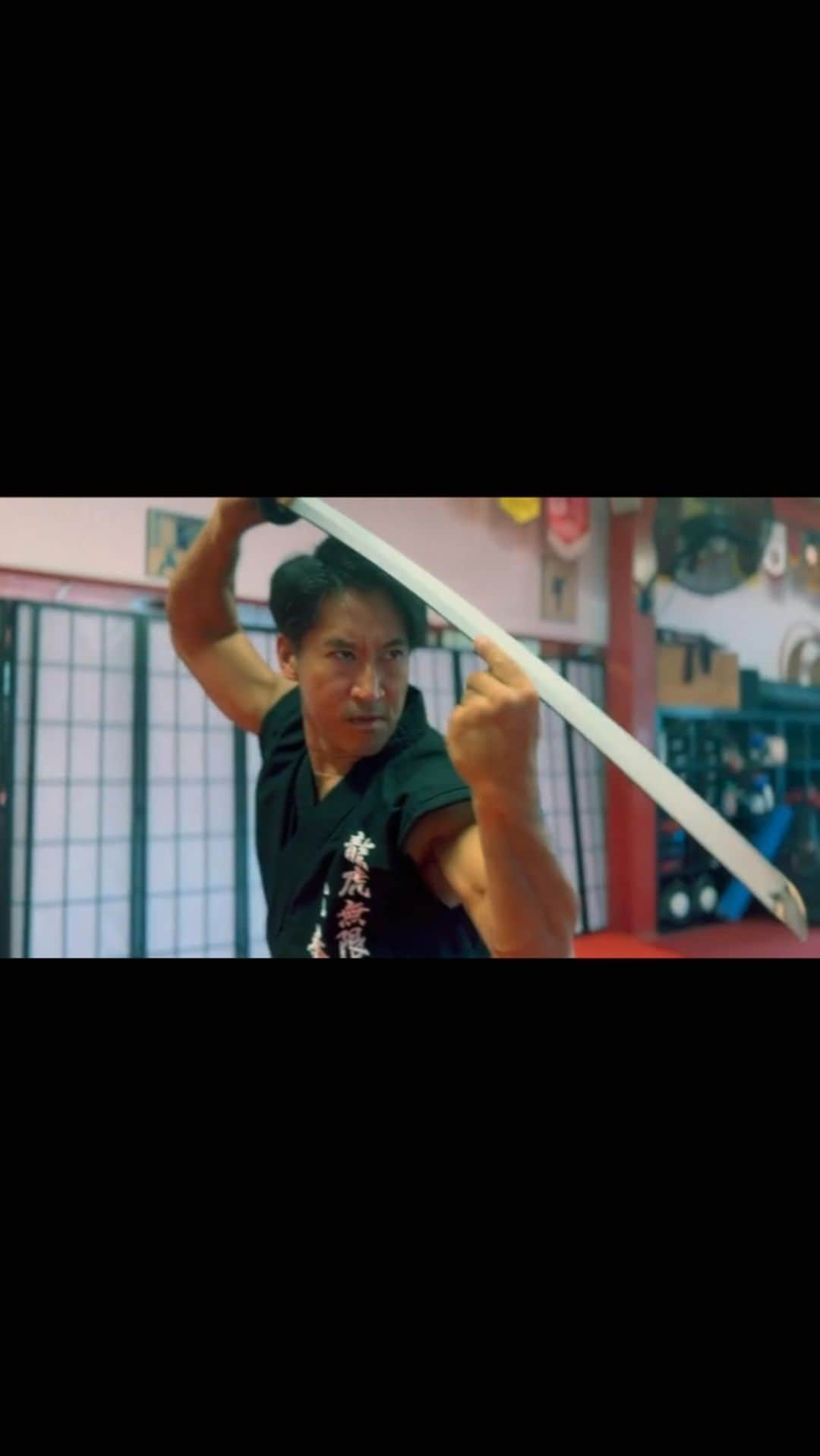 マサ・ヤマグチのインスタグラム：「Whether I’m performing or fight designing , I just love what I do.   Rehearse, Perform, Repeat   #filmmaking #fightdesign #stuntlife #actor」