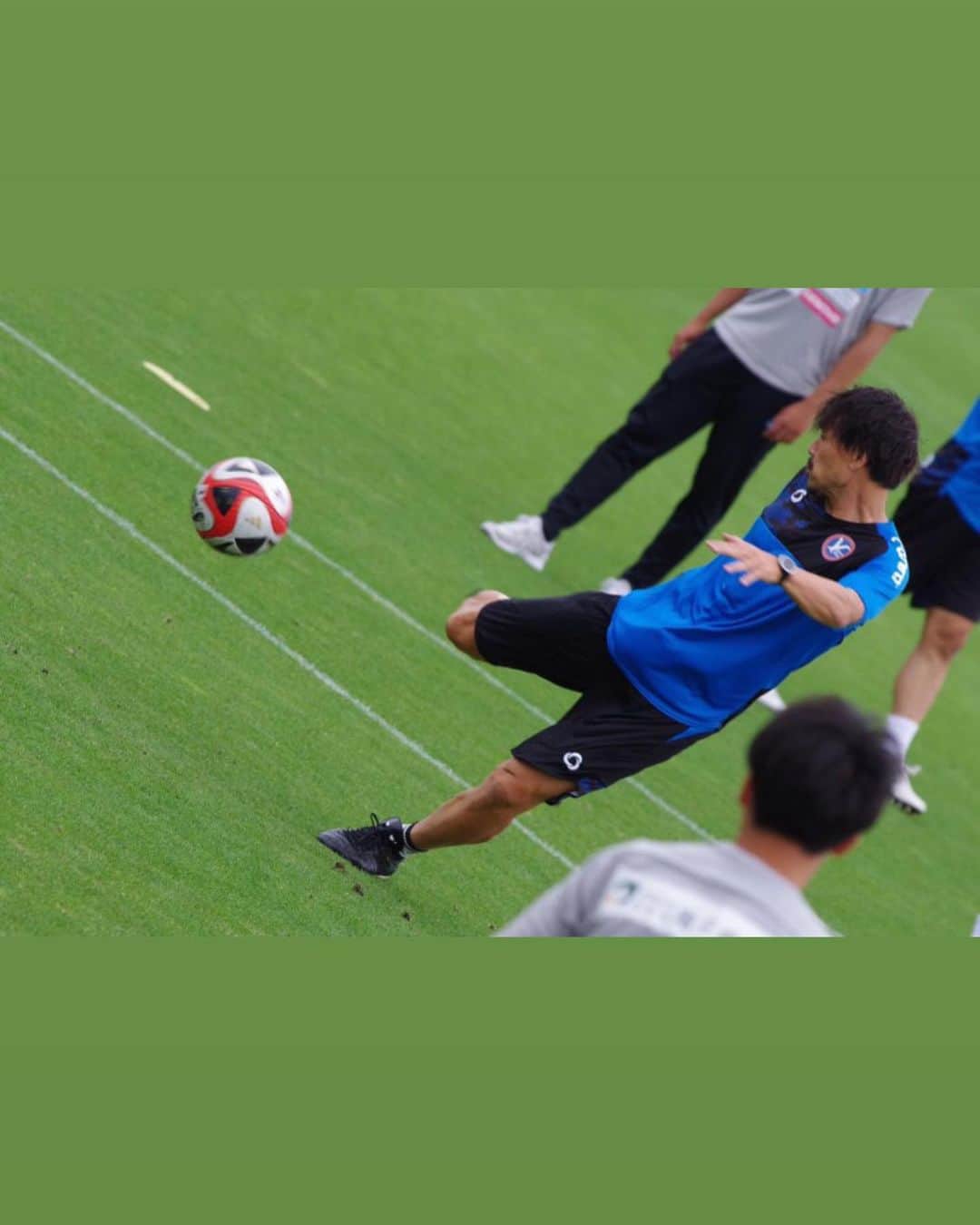 松井大輔さんのインスタグラム写真 - (松井大輔Instagram)「training あるのみ。 #training #game #yscc #yokohama #soccer #style #enjoy #futsal」6月14日 18時29分 - matsuidaisuke_official