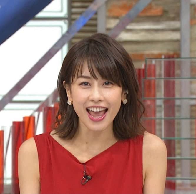 加藤綾子のインスタグラム：「#加藤綾子 #かとうあやこ#かとぱん#人妻#美人#カトパン#女子アナ#フリーアナウンサー #アナウンサー」