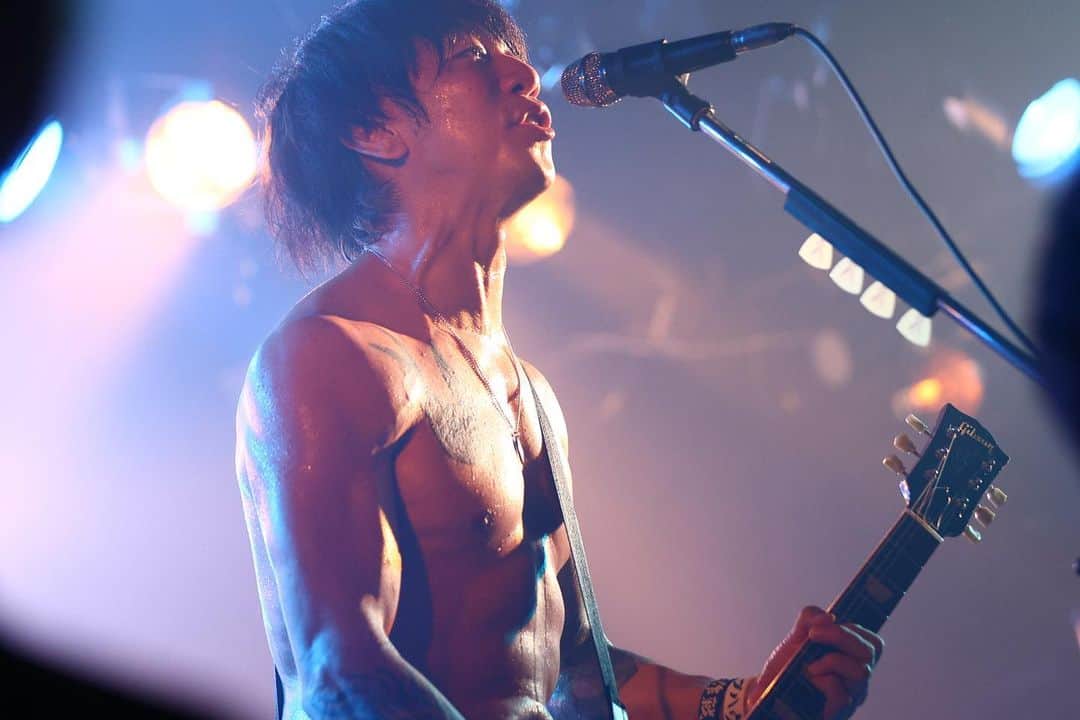 のインスタグラム：「⁡ 2023.6.11 Sun. The End of Yesterday Tour 2023 岡山CRAZYMAMA KINGDOM ⁡ Photo by @kappa3031  ⁡ #ELLEGARDEN  #TheEndofYesterdayTour2023」