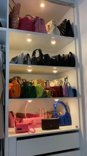 SHEINのインスタグラム：「Home Decor Haul! 🏠 Which of these cute everyday essentials would make your life easier? 👇 @tatysalomaog  🔎 7804077 11008236 1936727 11890299 1617235 1272408  #SHEIN #SHEINforAll #SHEINstyle #fashion #chic #saveinstyle」