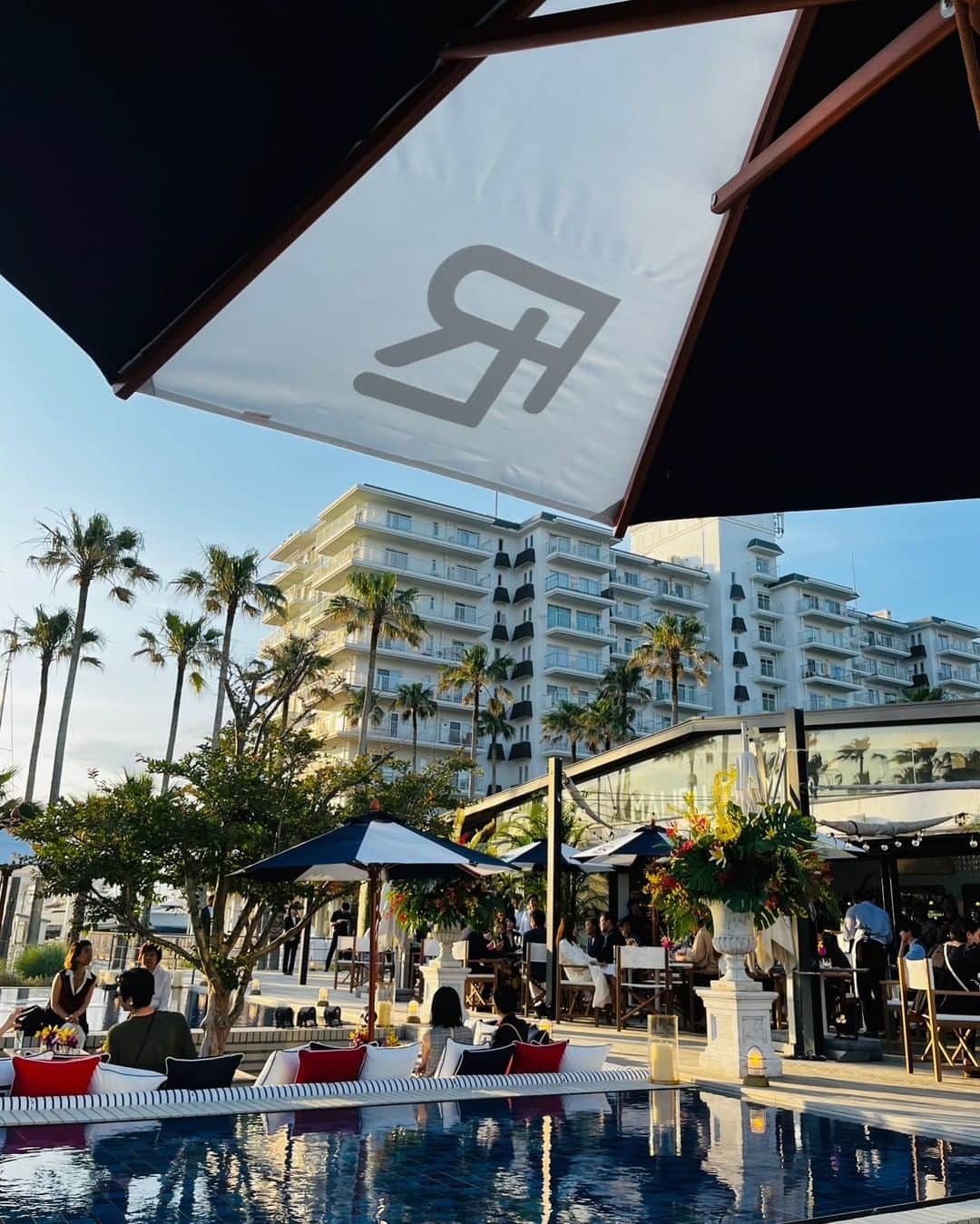 CLASSY公式のグルメインスタ