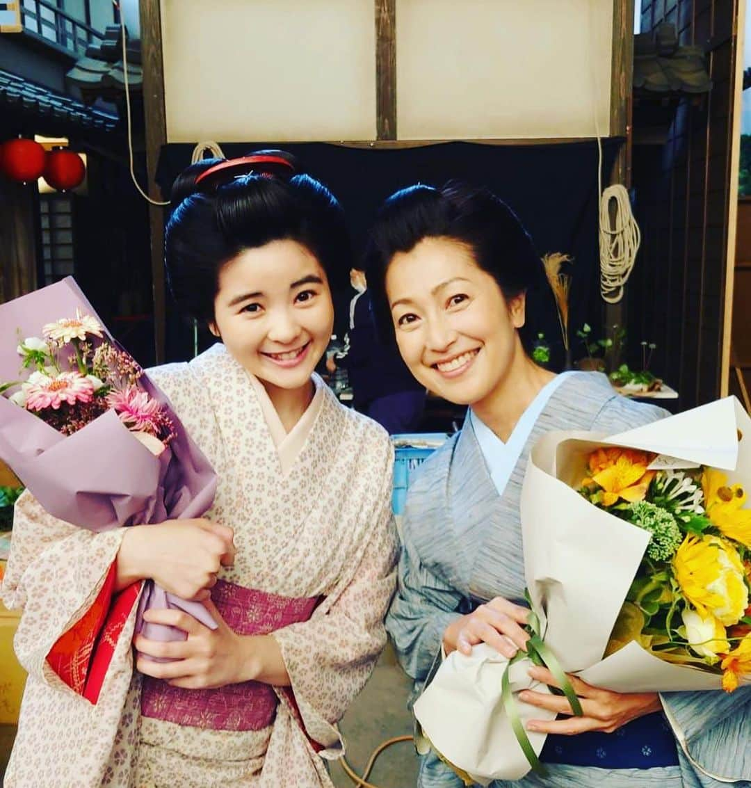 鶴田真由さんのインスタグラム写真 - (鶴田真由Instagram)「撮影は終わってしまいましたが、オンエアは続いています❣️  #らんまん　#朝ドラ」6月14日 20時56分 - mayutsuruta