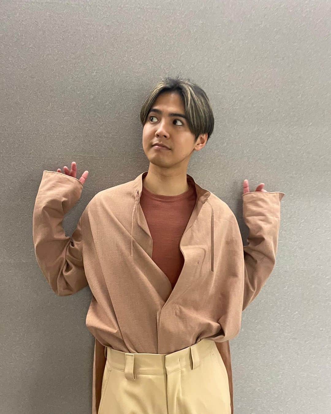 片寄涼太のインスタグラム：「いやあ、ミスったなあ。 #クイズミラクル9」