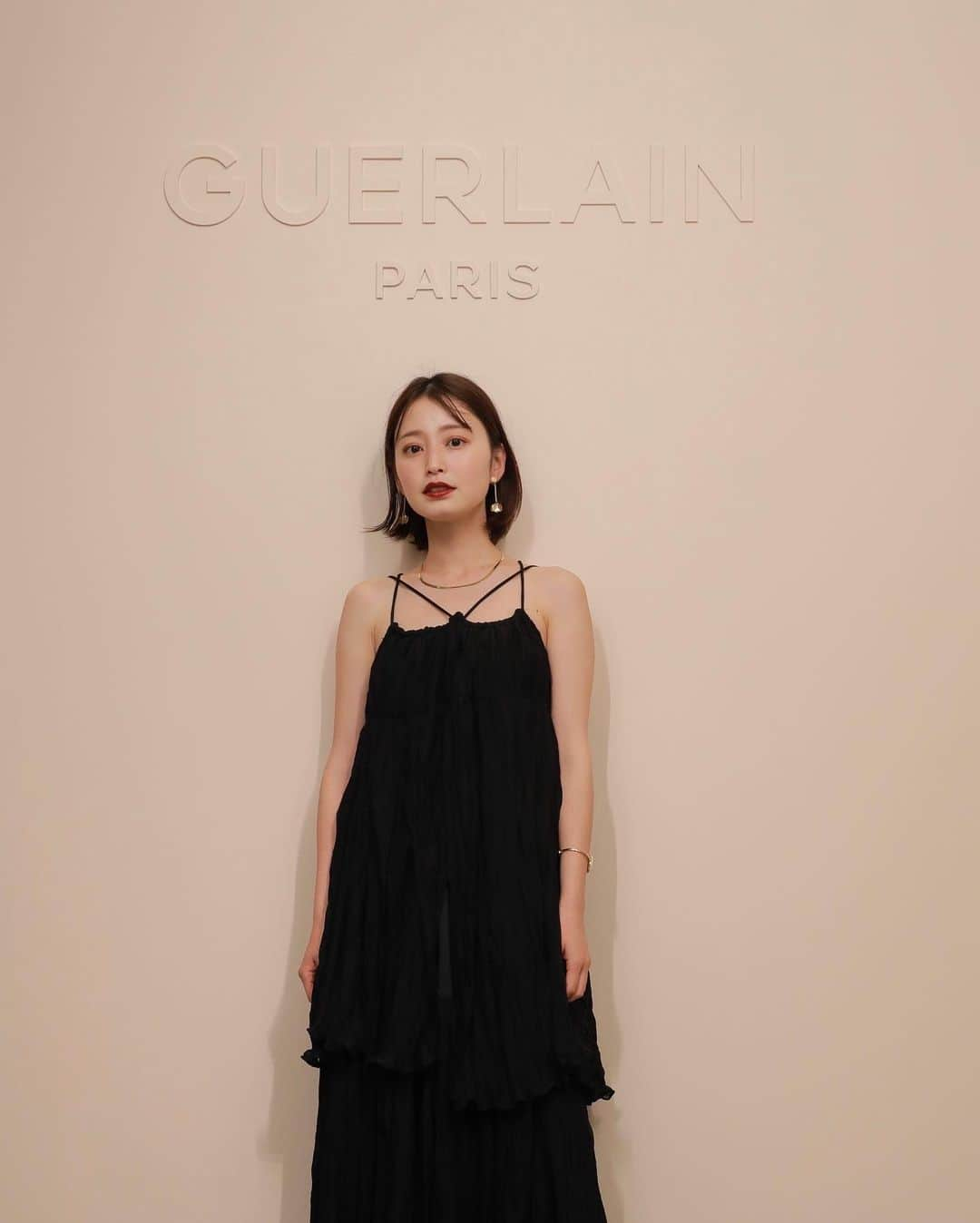 吉田南歩さんのインスタグラム写真 - (吉田南歩Instagram)「ゲラン @guerlain のメイクアップクリエイティブディレクターのヴィオレットさんが来日したイベントOPEN HOUSE EVENTに参加しました🤍 ㅤㅤㅤㅤㅤㅤㅤㅤㅤㅤㅤㅤㅤ ㅤㅤㅤㅤㅤㅤㅤㅤㅤㅤㅤㅤㅤ とっても洗練された素敵な空間でうっとり、、🤍 ヴィオレットのアトリエのような空間を再現したんだって💡  7/15発売の"ルージュ ジェ ナチュラリー コレクション"やアーカイブコレクションが展示されてたよ🍃 ㅤㅤㅤㅤㅤㅤㅤㅤㅤㅤㅤㅤㅤ ㅤㅤㅤㅤㅤㅤㅤㅤㅤㅤㅤㅤㅤ タッチアップして頂いたルージュ ジェ819が すごく深みのあるカラーで 肌が明るく見えてとっても好み🤭💕 ㅤㅤㅤㅤㅤㅤㅤㅤㅤㅤㅤㅤㅤ #ゲラン #ルージュジェ #オンブルジェ #GuerlainMakeup #ナチュラリーコレクション #pr」6月14日 21時33分 - nanaho_yoshida