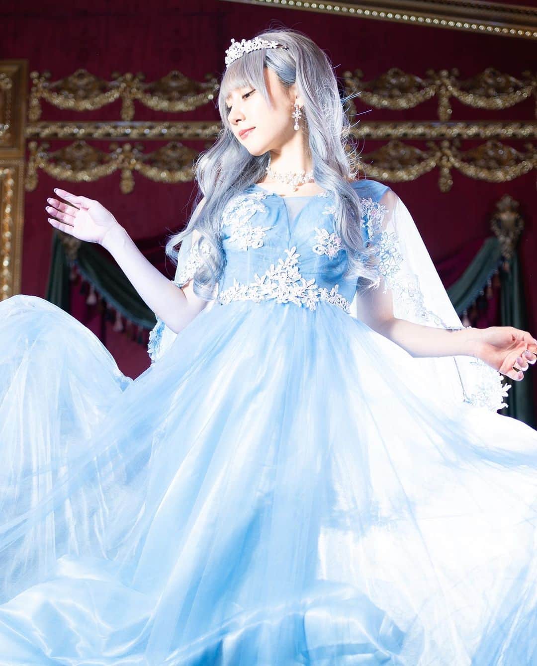 てーらのインスタグラム：「おひめさまになりたいのを聴いてた頃は、まさか22歳でも同じこと考えてると思ってなかった」