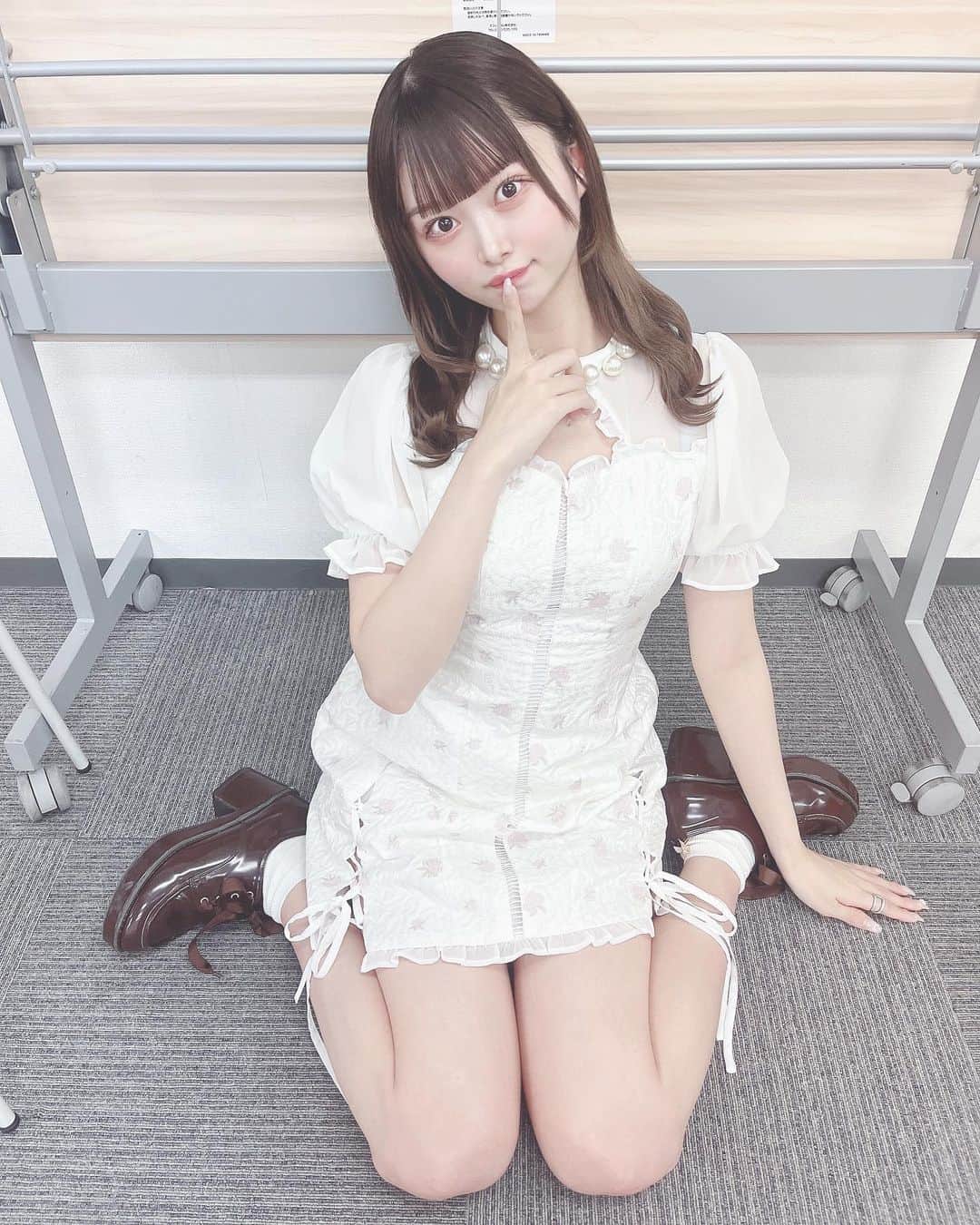 のインスタグラム：「今日の私服🫶🏻」