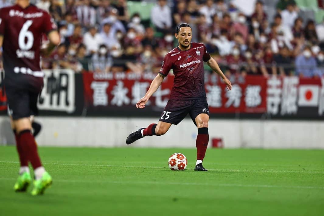大崎玲央のインスタグラム：「#visselkobe #ヴィッセル神戸 #天皇杯」