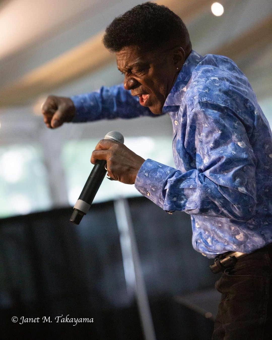 菊田俊介さんのインスタグラム写真 - (菊田俊介Instagram)「At Chicago Blues Festival with Gerald McClendon. Photos by Janet Mami Takayama. #chicagobluesfestival #chicago #chicagoblues #liveblues #shunkikuta」6月14日 22時50分 - shun.kikuta