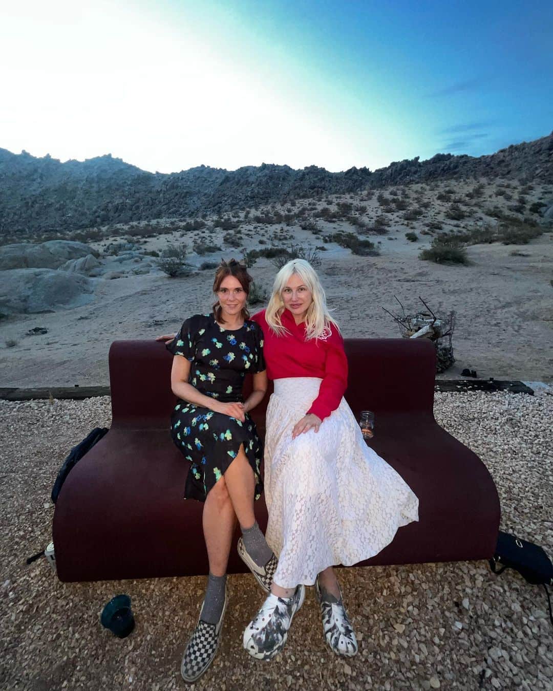 のインスタグラム：「🍓❤️🍓 Loved celebrating the love between @instasteak & @liver_ideas this wknd. So honoured to have been a bridesmaid! 😭💘 May your love blossom like the beautiful flowers of california! 🍓❤️🍓」