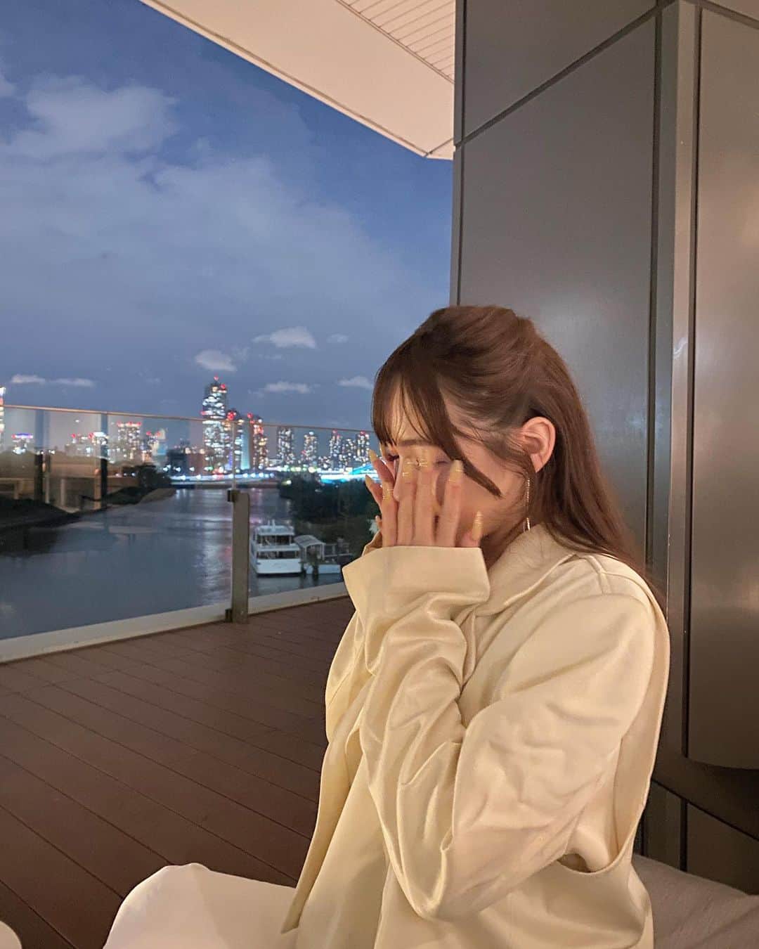 ナタリア聖奈さんのインスタグラム写真 - (ナタリア聖奈Instagram)「・ 彼女とデートなうに使ってもよくってよ?( '^')」6月14日 23時39分 - _natamilk_
