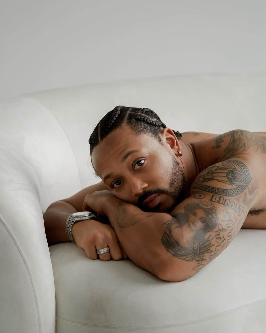 ロメオ・ミラーさんのインスタグラム写真 - (ロメオ・ミラーInstagram)「You gotta relearn me baby.  This ain’t even the @gq picks! Just a few outtakes by @sarah.lizphotos. #RomeoMiller #LeadingMan #NextChapter #Entrepreneur」6月15日 1時26分 - romeomiller