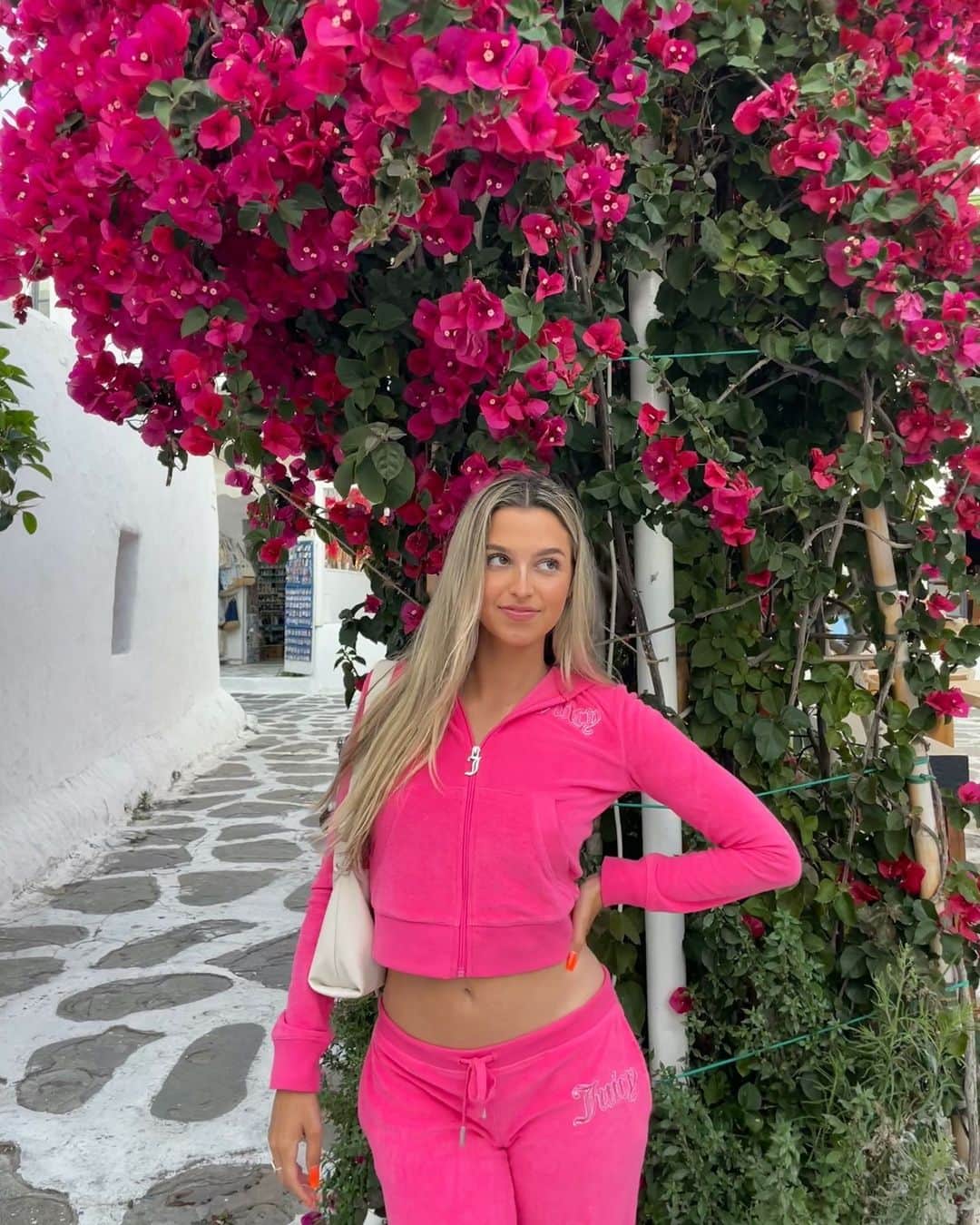 ジューシークチュールのインスタグラム：「Pink perfection. #JuicyCouture」