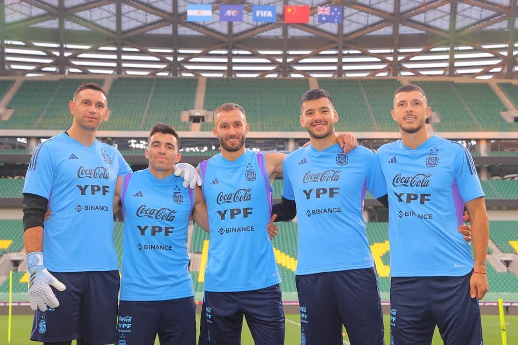 ヘロニモ・ルジのインスタグラム：「Que banda hermosa! 🇦🇷🇦🇷🇦🇷 @afaseleccion」