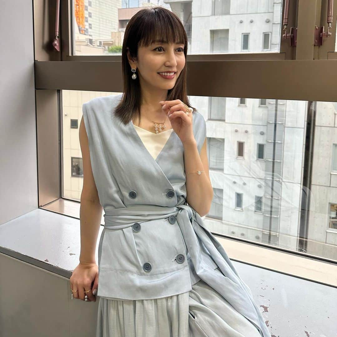 矢田亜希子さんのインスタグラム写真 - (矢田亜希子Instagram)「昨日のラヴィット！ ありがとうございました‼︎ 皆さん、夜明けのラヴィット！のアフタートークが毎度面白すぎるのでぜひご覧くださいねw毎回楽しみ😆 #ラヴィット#水曜日#tbs#夜明けのラヴィット#アフタートーク#tverでも配信  衣装は ワンピース @stylings_official ジュエリー @addunion_official」6月15日 13時48分 - akiko_yada