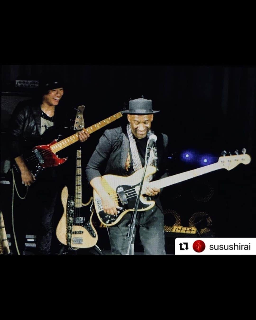 日野賢二さんのインスタグラム写真 - (日野賢二Instagram)「Happy Birthday M3:Mr.Marcus Miller  I Didn’t even realize He went to my high school:LaGuardia High-school of Music & Art. I was heavely Influenced by Miles Davis’s Live Album “We Want Miles”& the one before : ”Man with the Horn”  Also Grover Washington’s  “Wine light” and David Sanborn’s Voyeur “ and “As We Speak” Albums. So You can imagine 15 yrs old me ,already a big fan and watching Marcus at Alumni Concert ,for the first time ….. I was floored….I got to meet him after da gig asking him for lessons…. the next day I woke up changed my Major from Trumpet to Bass! Enough about Me, Happy Birthday Marcus! My biggest Influencer^_^」6月15日 14時04分 - jinobass